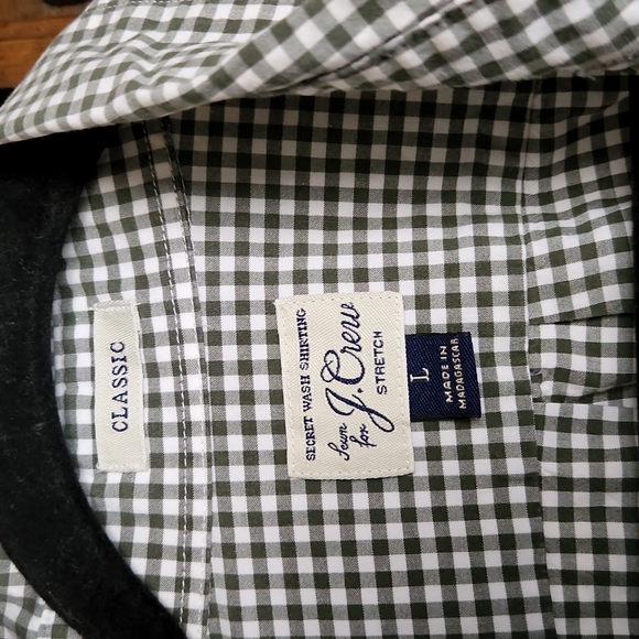 J. Crew, 0253, Olive green classic ghingam man's long sleeve shirt, size L - Picture 6 of 7